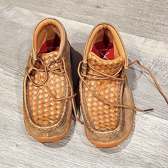 Twisted X Boys Chukka Driving Moccasin - Picture 1 of 3